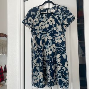 Vintage Hawaii styled dress